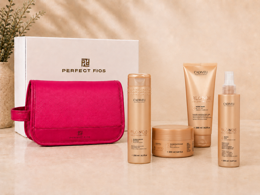 PF Beauty Bag with Blonde Reconstructor Kit