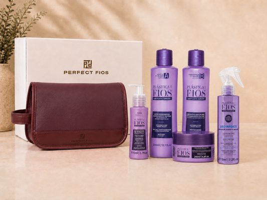PF Beauty Bag with Plastica Dos Fios Kit